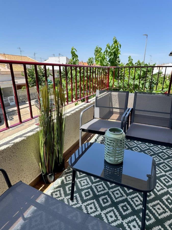 Apartamento de 2 habitaciones en Pilar de la Horadada en venta - 204.900 € (Ref: 10017818)