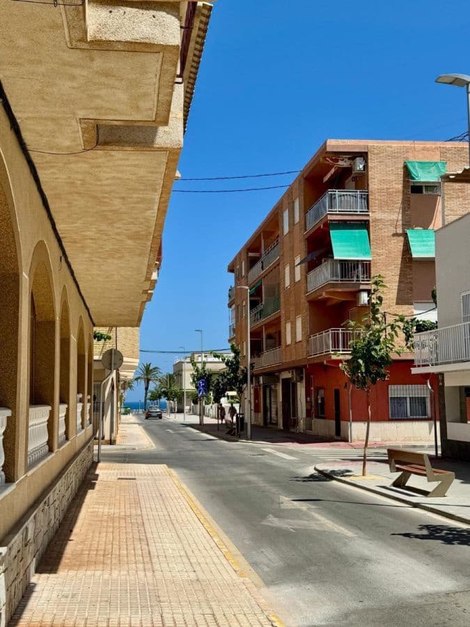 Apartamento de 2 habitaciones en Pilar de la Horadada en venta - 204.900 € (Ref: 10017818)