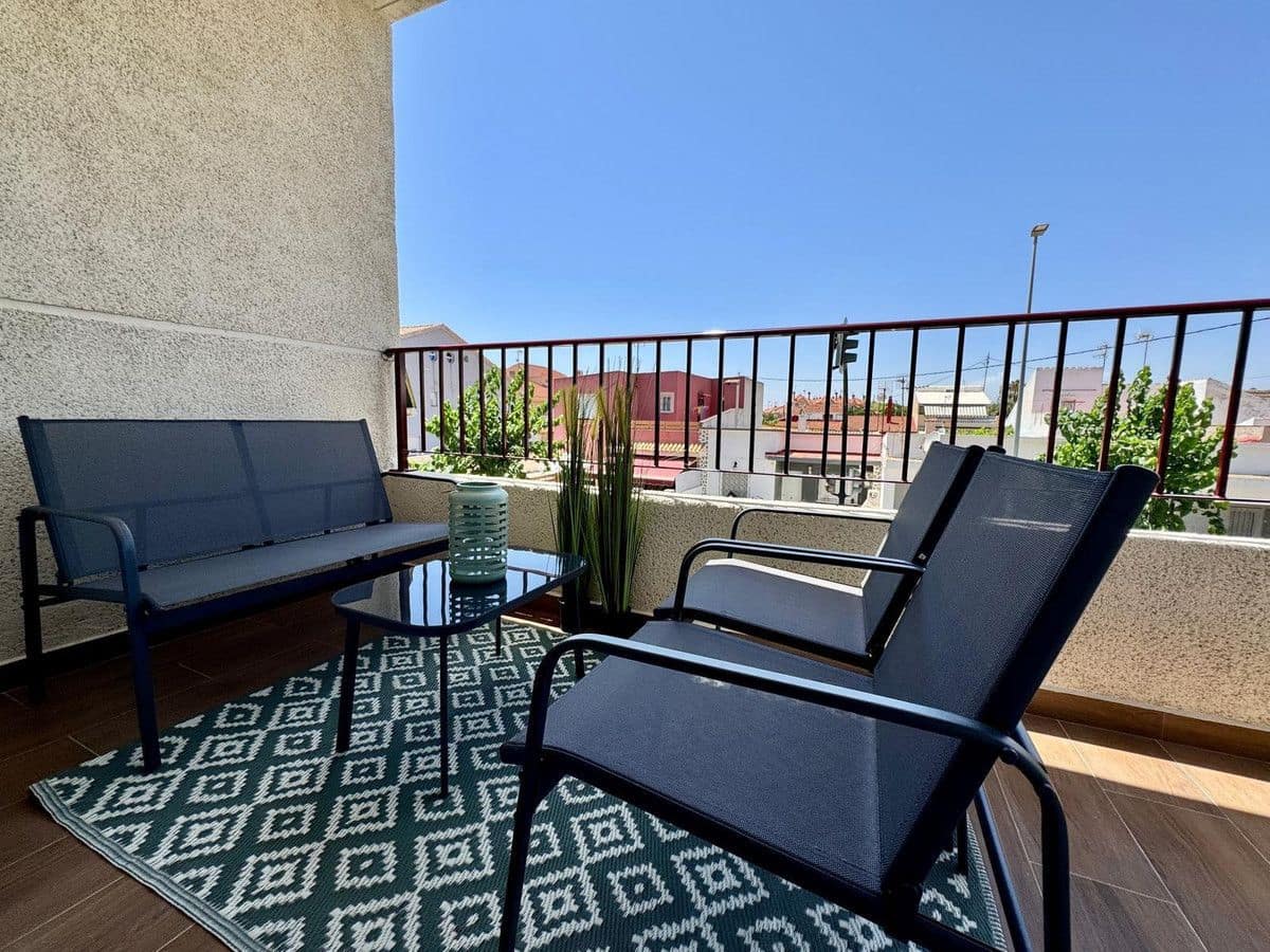 Apartamento de 2 habitaciones en Pilar de la Horadada en venta - 204.900 € (Ref: 10017818)