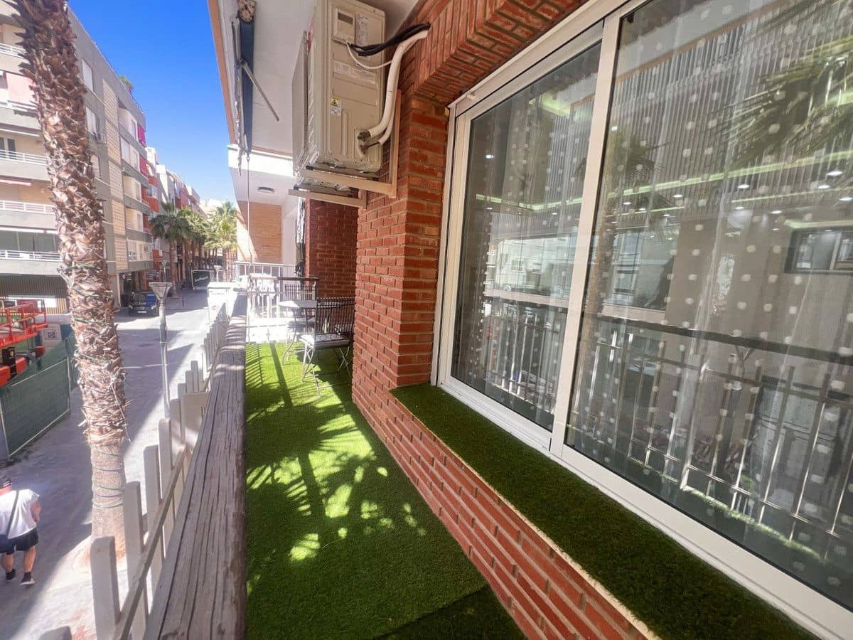 4 slaapkamer Appartement te koop in Torrevieja - € 285.000 (Ref: 10017819)