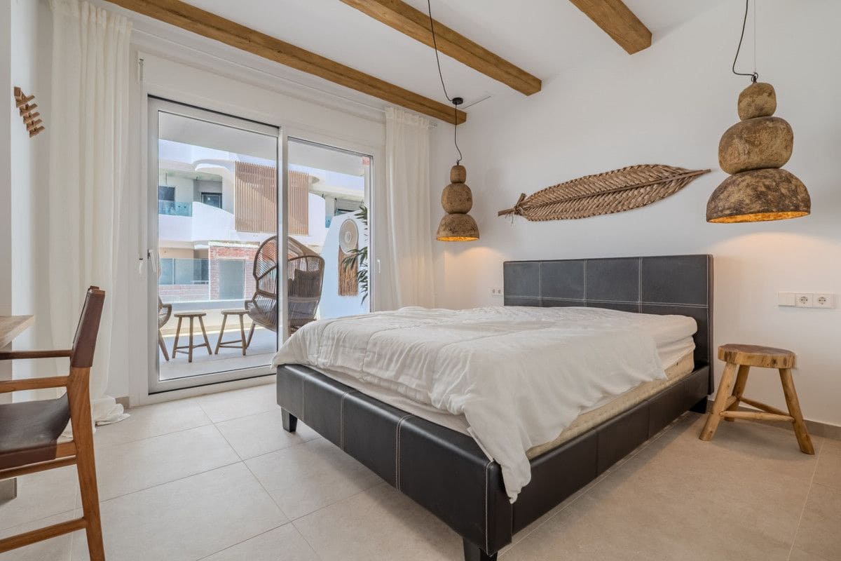 2 Zimmer Apartment zu verkaufen in Orihuela Costa - 359.000 € (Ref: 10017820)