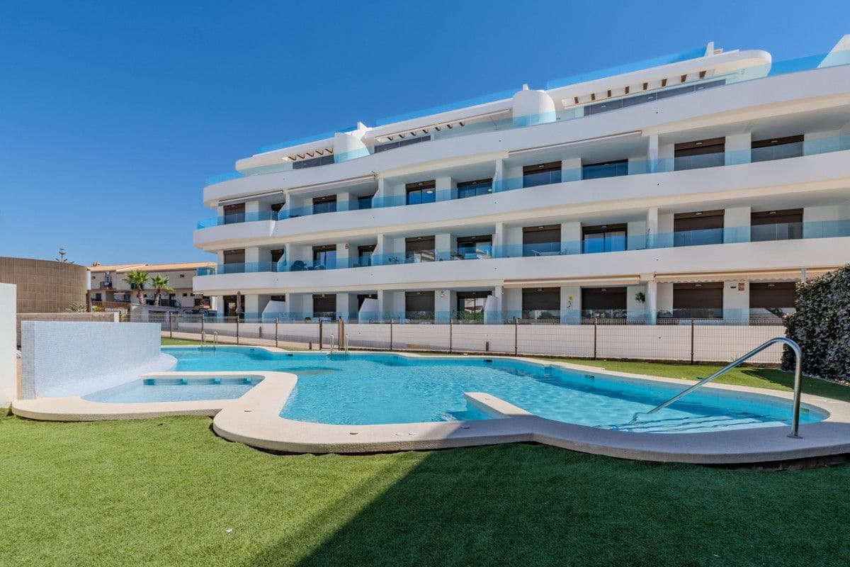 2 Zimmer Apartment zu verkaufen in Orihuela Costa - 359.000 € (Ref: 10017820)