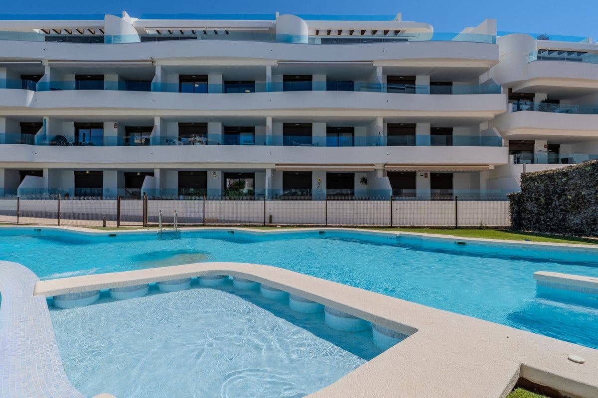 2 Zimmer Apartment zu verkaufen in Orihuela Costa - 359.000 € (Ref: 10017820)
