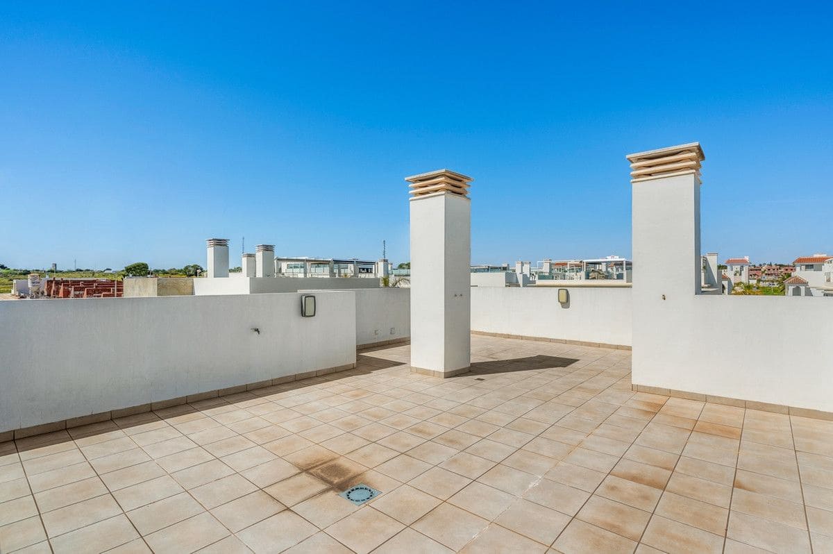 3 bedroom Villa for sale in Rojales - € 499,000 (Ref: 10017822)