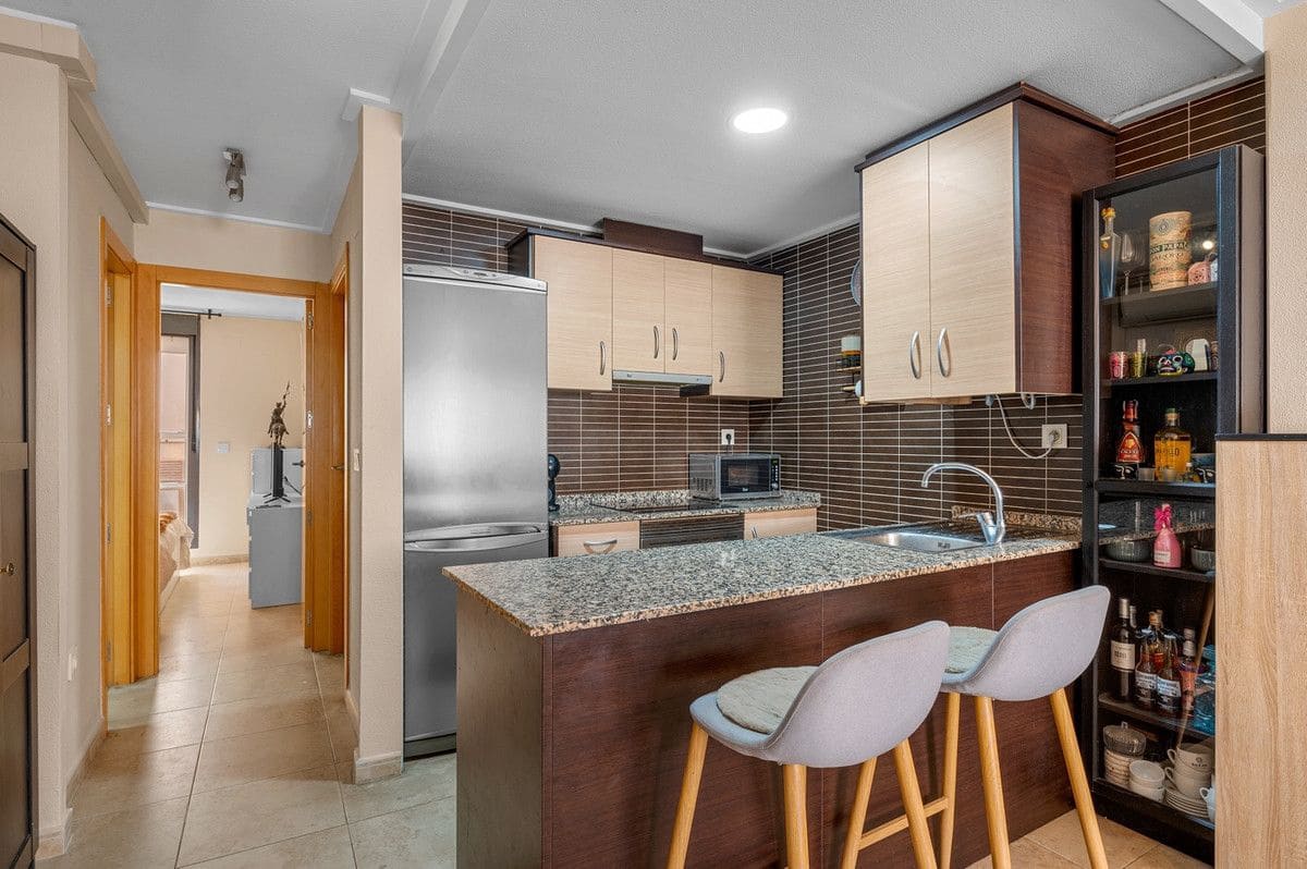 2 quarto Apartamento para venda em Alicante cidade - 189 000 € (Ref: 10017823)
