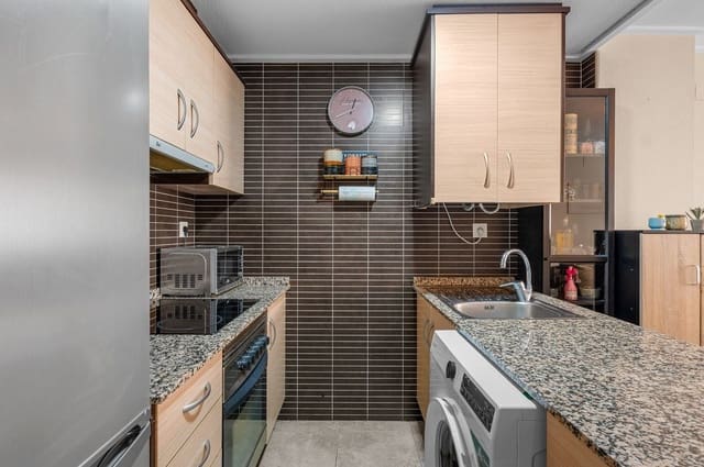 2 quarto Apartamento para venda em Mercado, Alicante cidade - 189 000 € (Ref: 10017823)