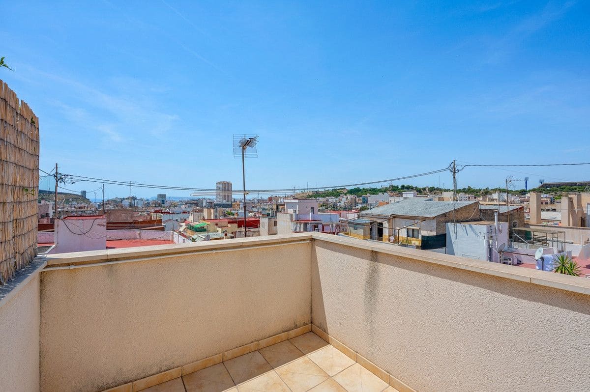2 quarto Apartamento para venda em Alicante cidade - 189 000 € (Ref: 10017823)