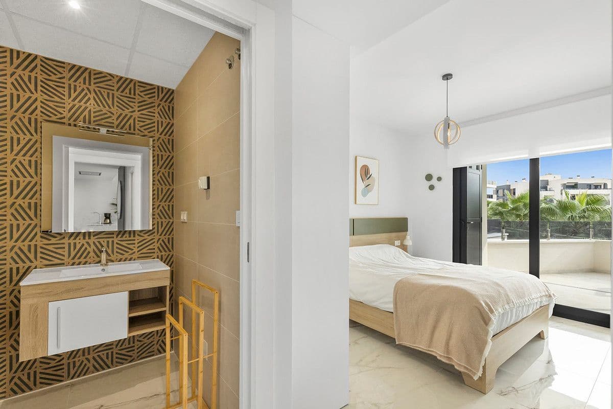 2 soverom Leilighet til salgs i Orihuela med svømmebasseng - € 289 900 (Ref: 10017825)