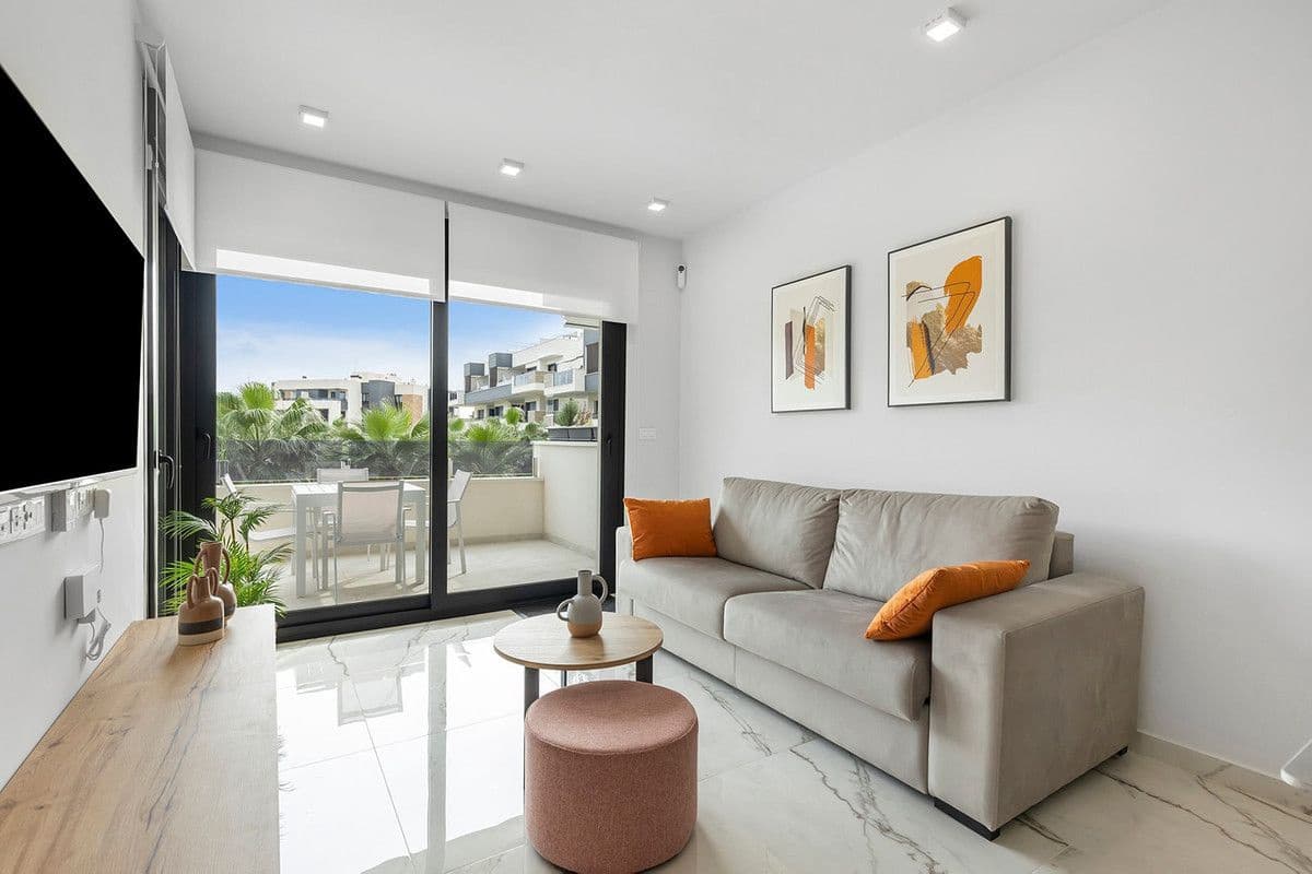 2 soverom Leilighet til salgs i Orihuela med svømmebasseng - € 289 900 (Ref: 10017825)