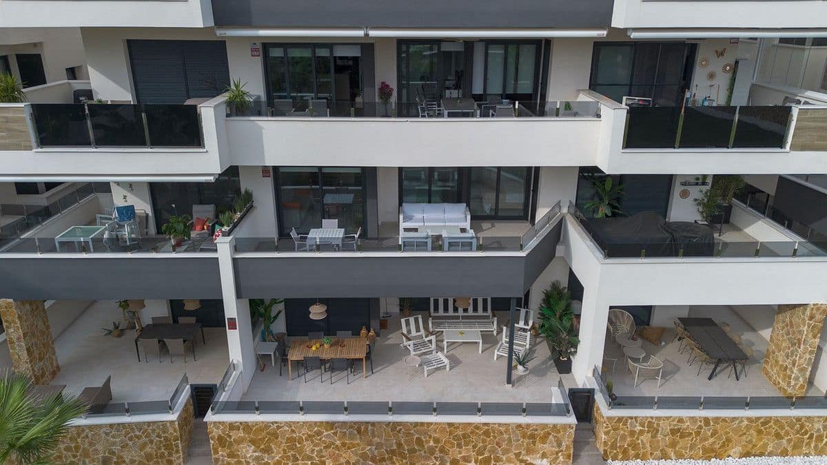 2 soverom Leilighet til salgs i Orihuela med svømmebasseng - € 289 900 (Ref: 10017825)