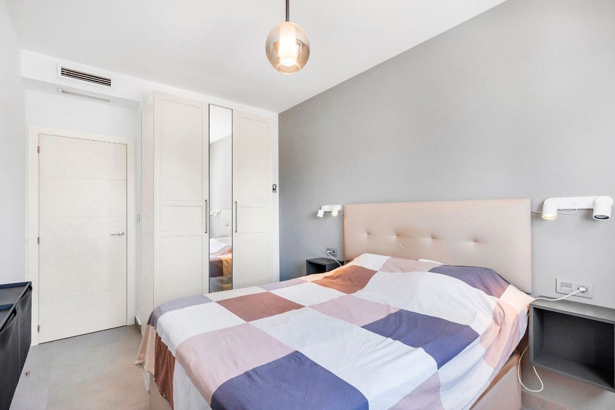 2 bedroom Apartment for sale in Pilar de la Horadada with pool - € 195,000 (Ref: 10017826)