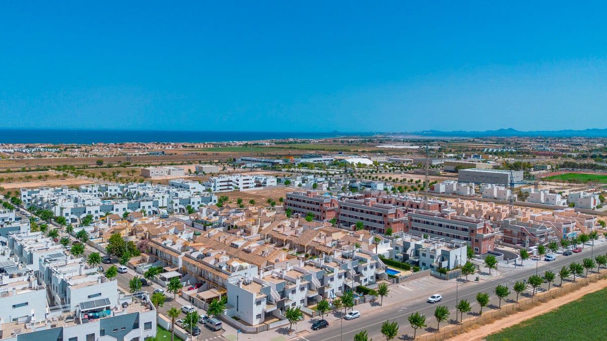 2 bedroom Apartment for sale in Pilar de la Horadada with pool - € 195,000 (Ref: 10017826)