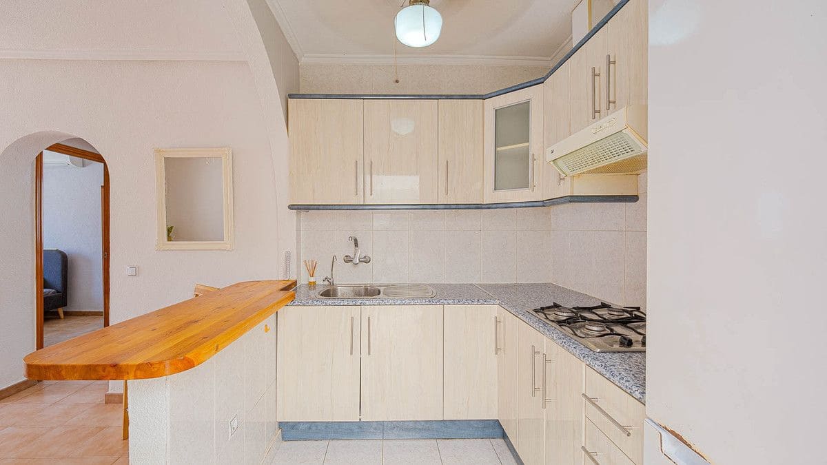 Chalet de 2 habitaciones en Rojales en venta - 185.000 € (Ref: 10017827)