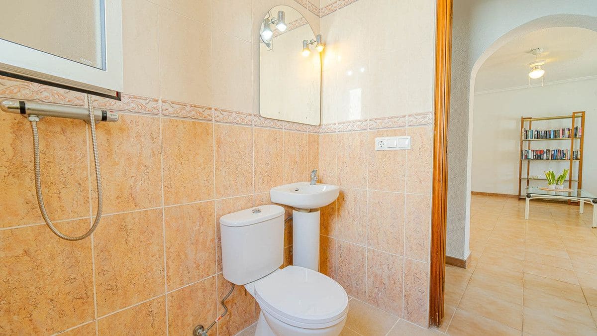 Chalet de 2 habitaciones en Rojales en venta - 185.000 € (Ref: 10017827)