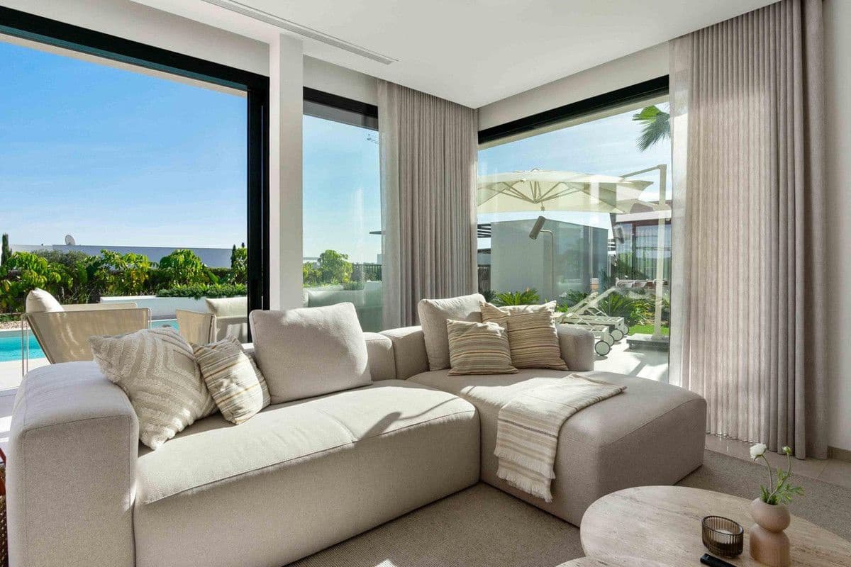 3 slaapkamer Villa te koop in Las Colinas Golf - € 1.325.000 (Ref: 10017828)