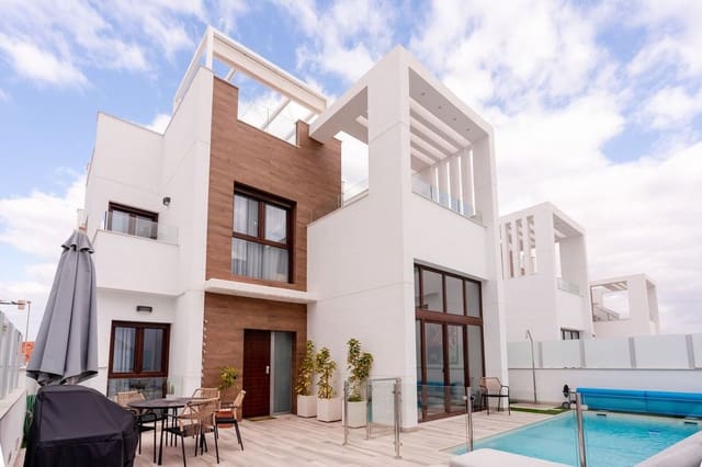4 camera da letto Villa in vendita in Los Balcones con piscina - 429.000 € (Rif: 10017834)