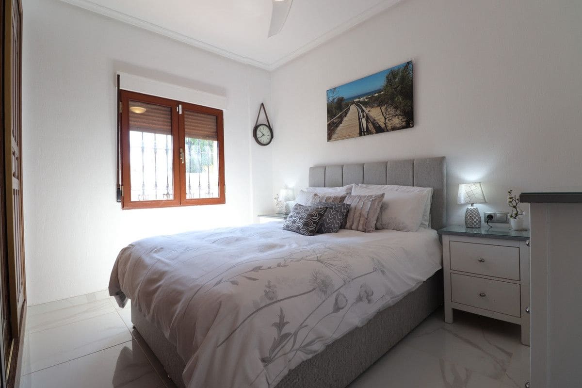 3 chambre Villa/Maison à vendre à Benijofar avec piscine - 425 000 € (Ref: 10017839)