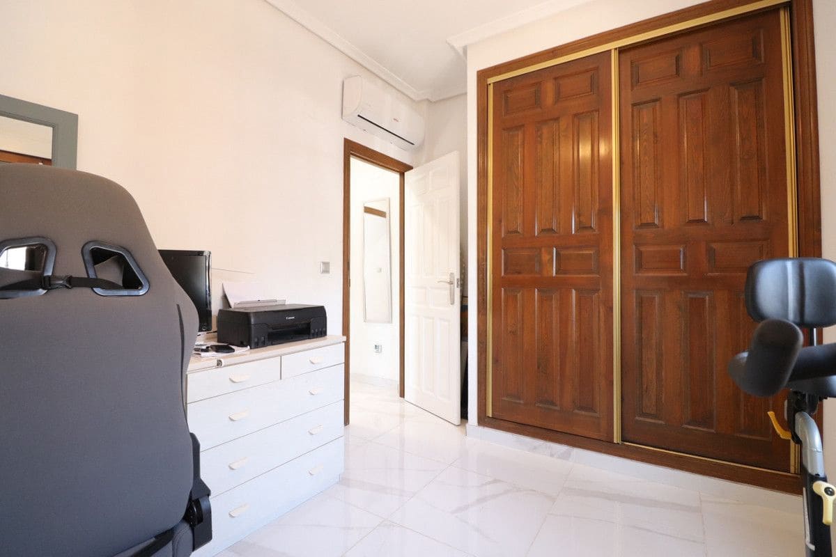 3 chambre Villa/Maison à vendre à Benijofar avec piscine - 425 000 € (Ref: 10017839)
