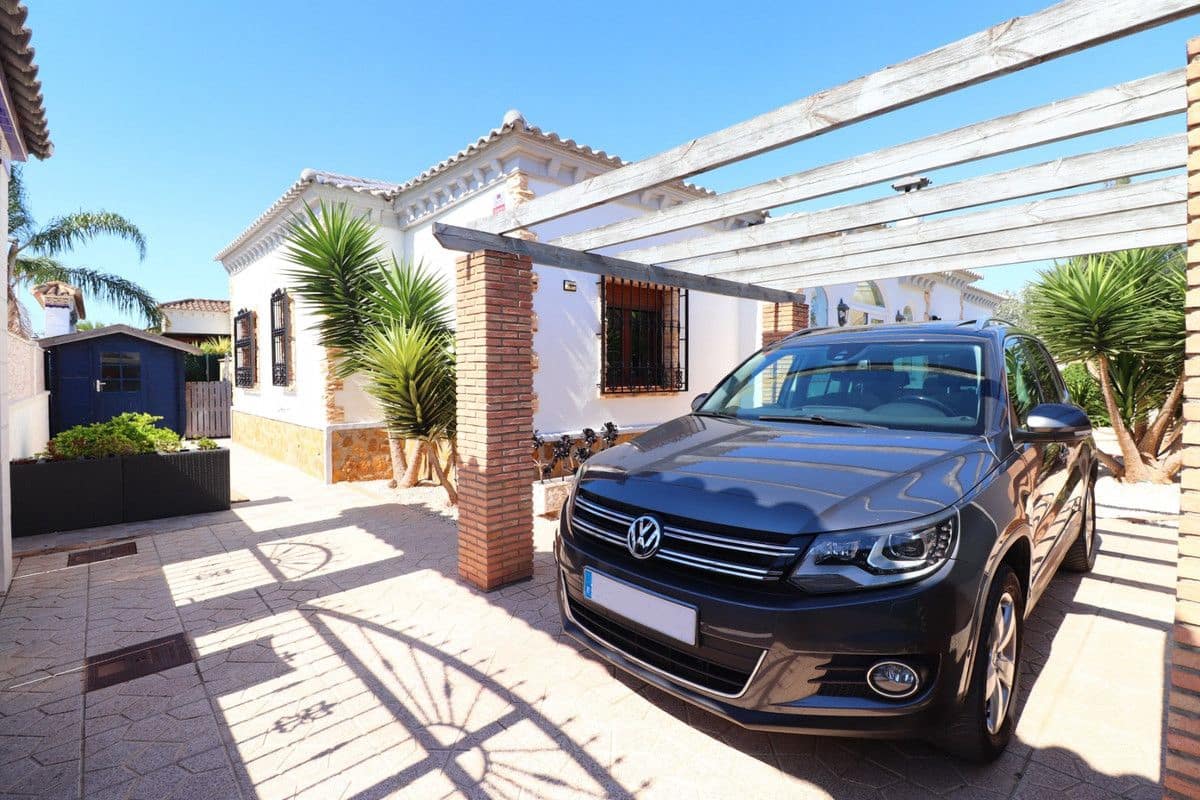 3 chambre Villa/Maison à vendre à Benijofar avec piscine - 425 000 € (Ref: 10017839)