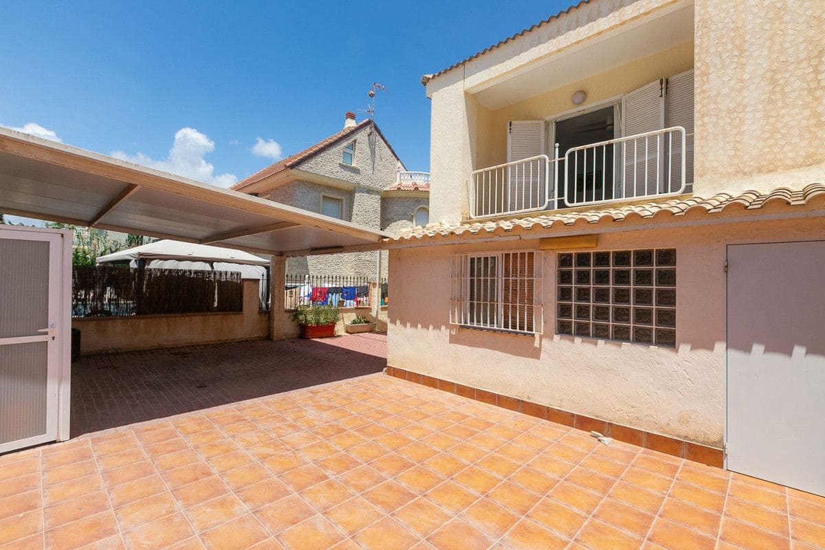 5 sovrum Villa till salu i Torrevieja - 1 295 000 € (Ref: 10017844)