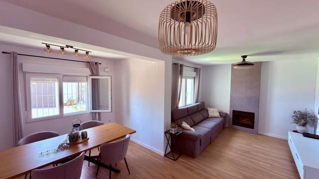 4 soverom Villa til salgs i San Vicente / Sant Vicent del Raspeig - € 589 000 (Ref: 10017846)