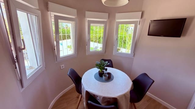 4 soverom Villa til salgs i San Vicente / Sant Vicent del Raspeig - € 589 000 (Ref: 10017846)