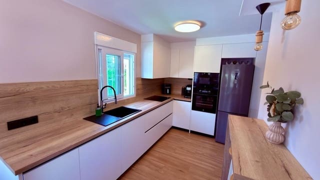 4 soverom Villa til salgs i San Vicente / Sant Vicent del Raspeig - € 589 000 (Ref: 10017846)