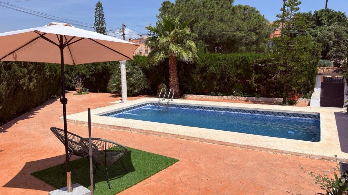 4 soverom Villa til salgs i San Vicente / Sant Vicent del Raspeig - € 589 000 (Ref: 10017846)