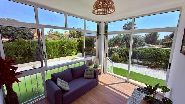 4 chambre Villa/Maison à vendre à San Vicente / Sant Vicent del Raspeig - 589 000 € (Ref: 10017846)