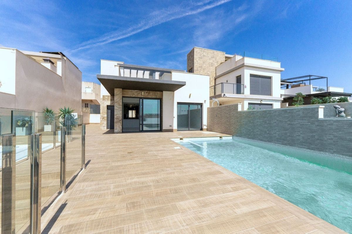 3 sypialnia Willa na sprzedaż w San Miguel de Salinas - 545 000 € (Ref: 10017848)