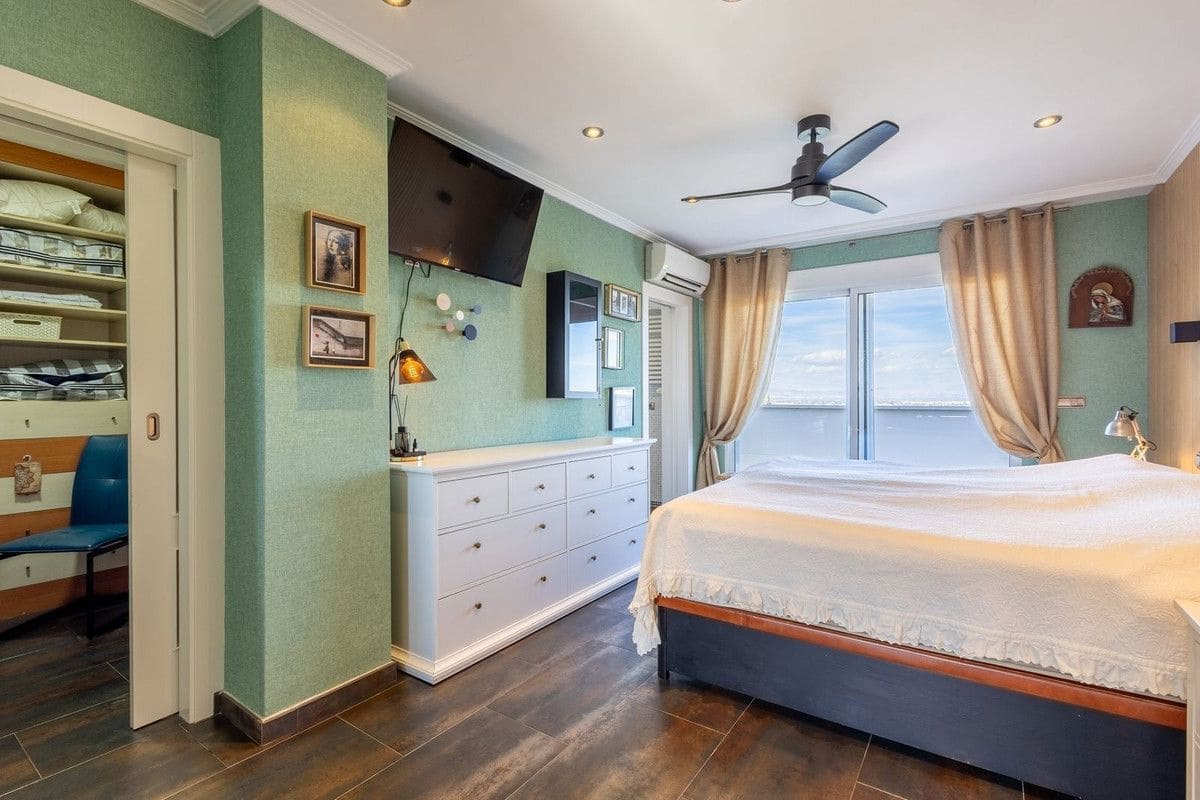 5 camera da letto Villa in vendita in Almoradi - 650.000 € (Rif: 10017849)
