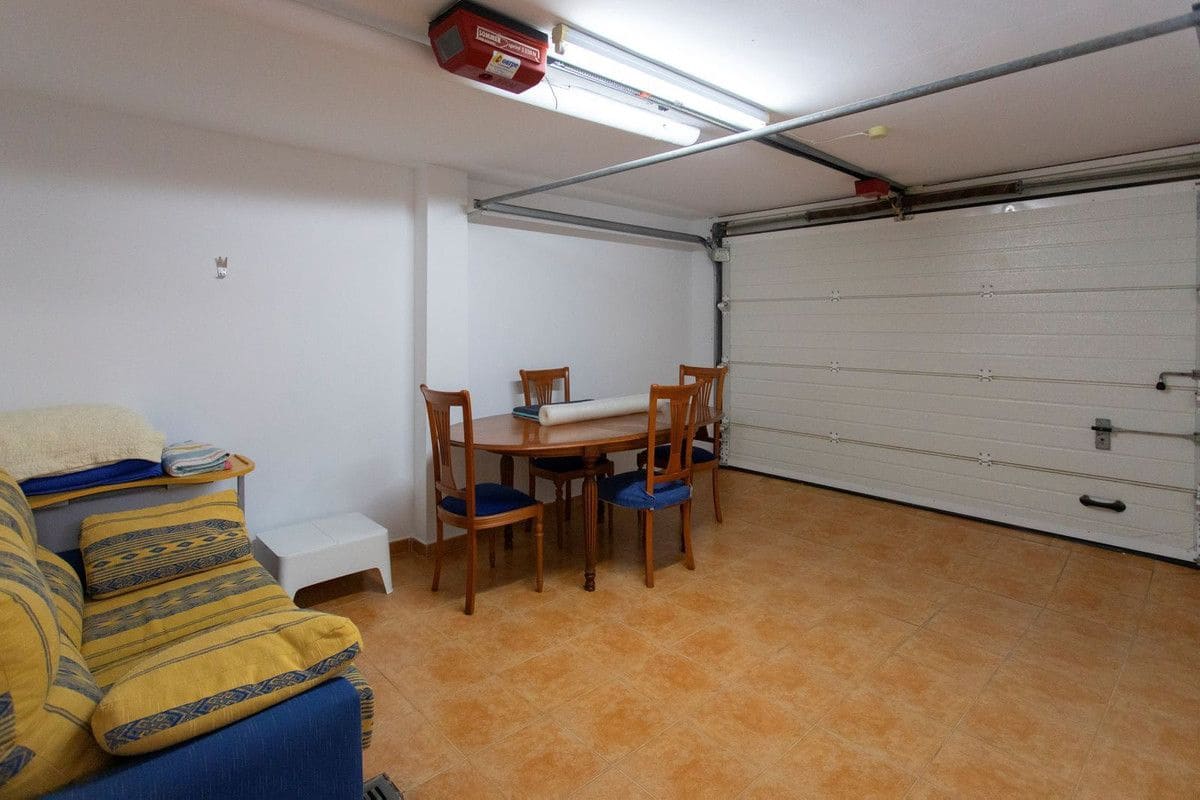 4 bedroom Villa for sale in Torrevieja - € 549,000 (Ref: 10017850)