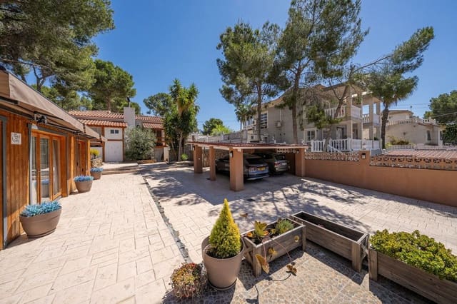 5 Zimmer Villa zu verkaufen in Pilar de la Horadada - 475.000 € (Ref: 10017853)