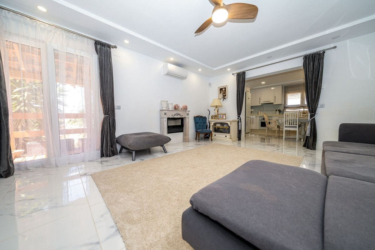 5 Zimmer Villa zu verkaufen in Pilar de la Horadada - 475.000 € (Ref: 10017853)