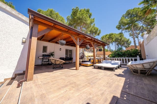 5 Zimmer Villa zu verkaufen in Pilar de la Horadada - 475.000 € (Ref: 10017853)