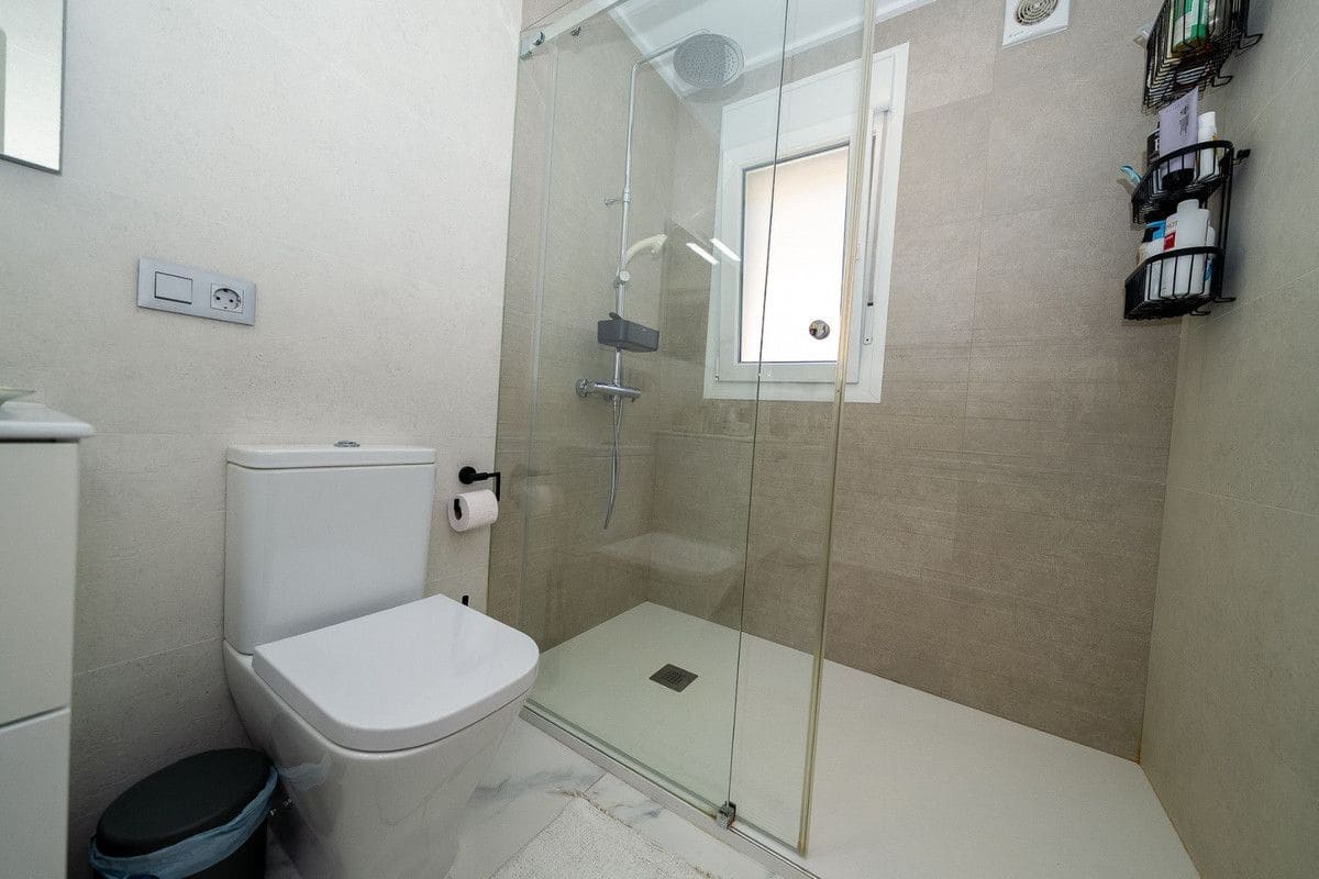 5 Zimmer Villa zu verkaufen in Pilar de la Horadada - 475.000 € (Ref: 10017853)