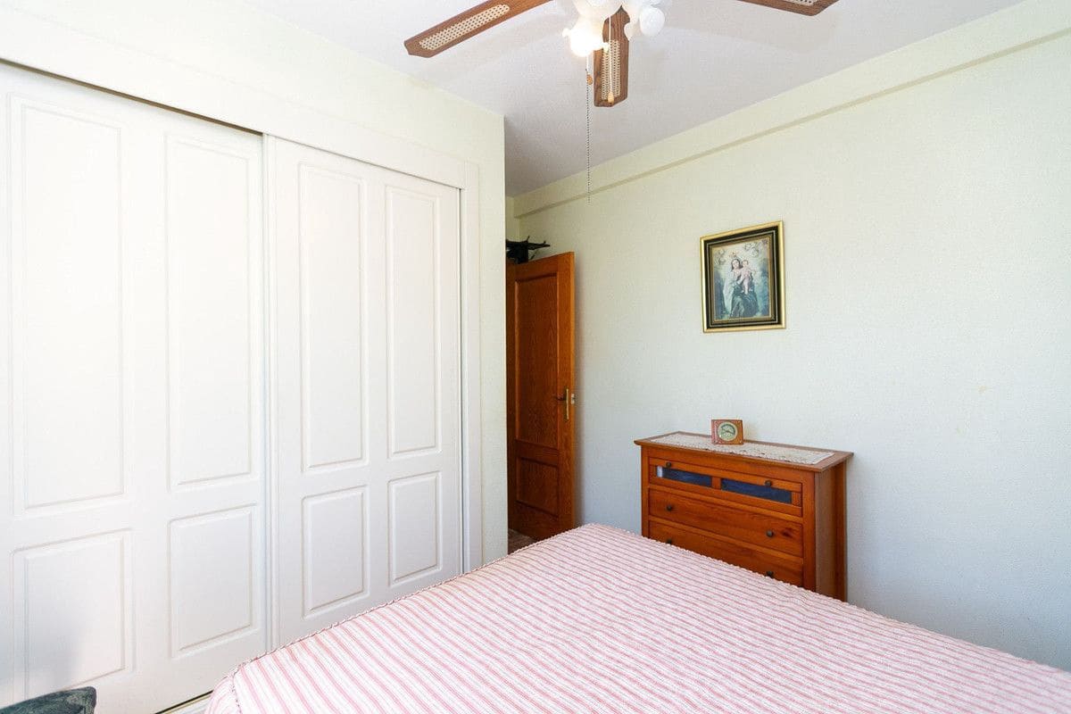 4 bedroom Villa for sale in Torrevieja - € 560,000 (Ref: 10017854)