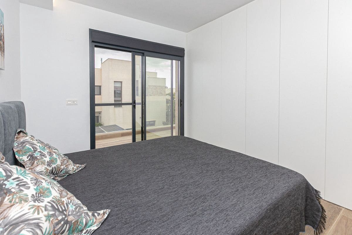 3 slaapkamer Villa te koop in Los Montesinos - € 499.000 (Ref: 10017855)