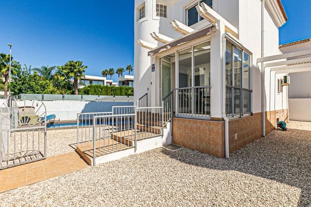 4 slaapkamer Villa te koop in Formentera del Segura - € 376.900 (Ref: 10017857)
