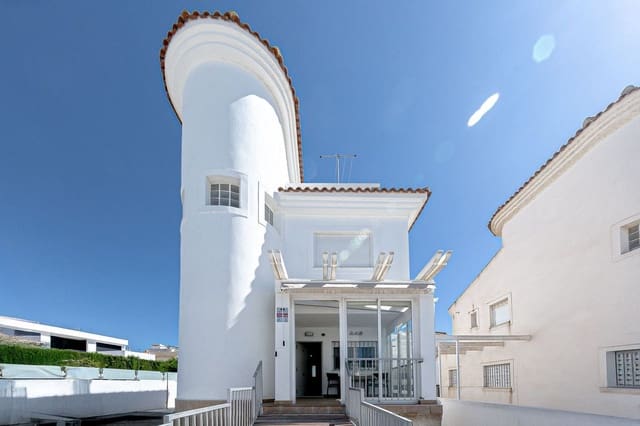 4 soveværelse Villa til salg i Formentera del Segura - € 376.900 (Ref: 10017857)