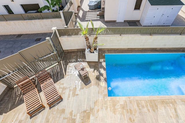 3 bedroom Villa for sale in Rojales - € 550,000 (Ref: 10017858)