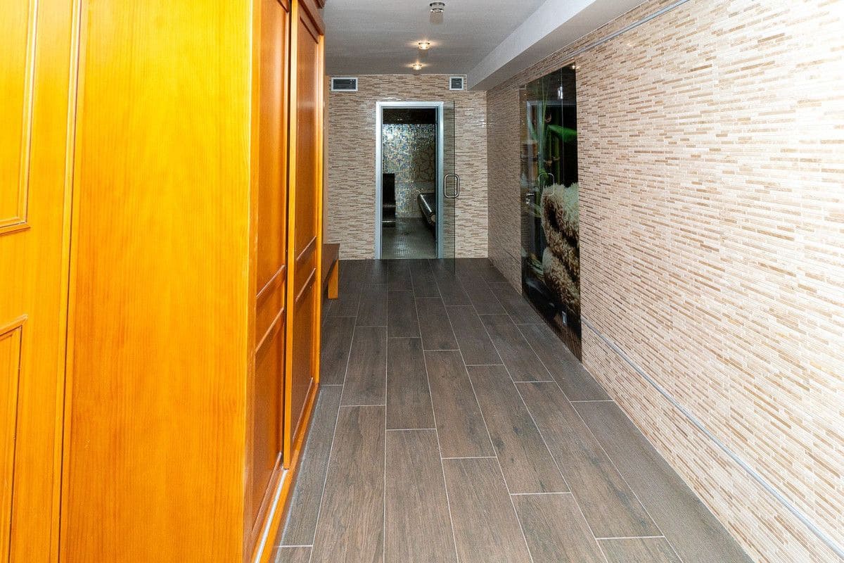 5 slaapkamer Villa te koop in Torrevieja - € 1.170.000 (Ref: 10017859)