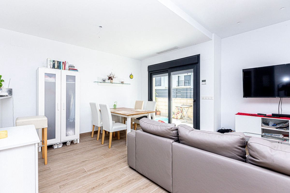 3 soverom Villa til salgs i Rojales - € 425 000 (Ref: 10017860)