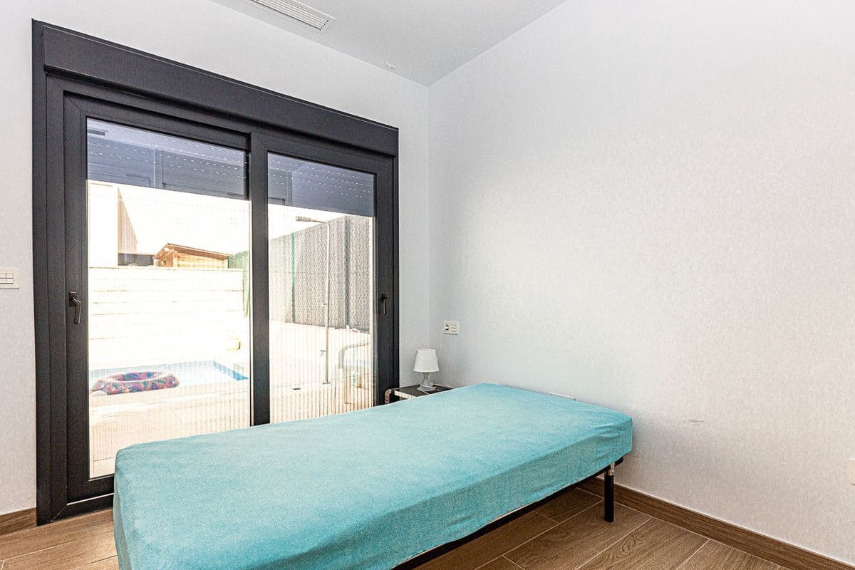 3 soverom Villa til salgs i Rojales - € 425 000 (Ref: 10017860)