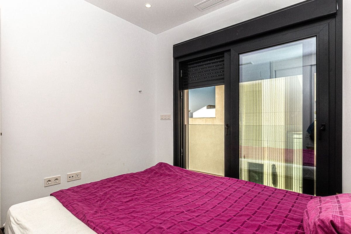 3 soverom Villa til salgs i Rojales - € 425 000 (Ref: 10017860)