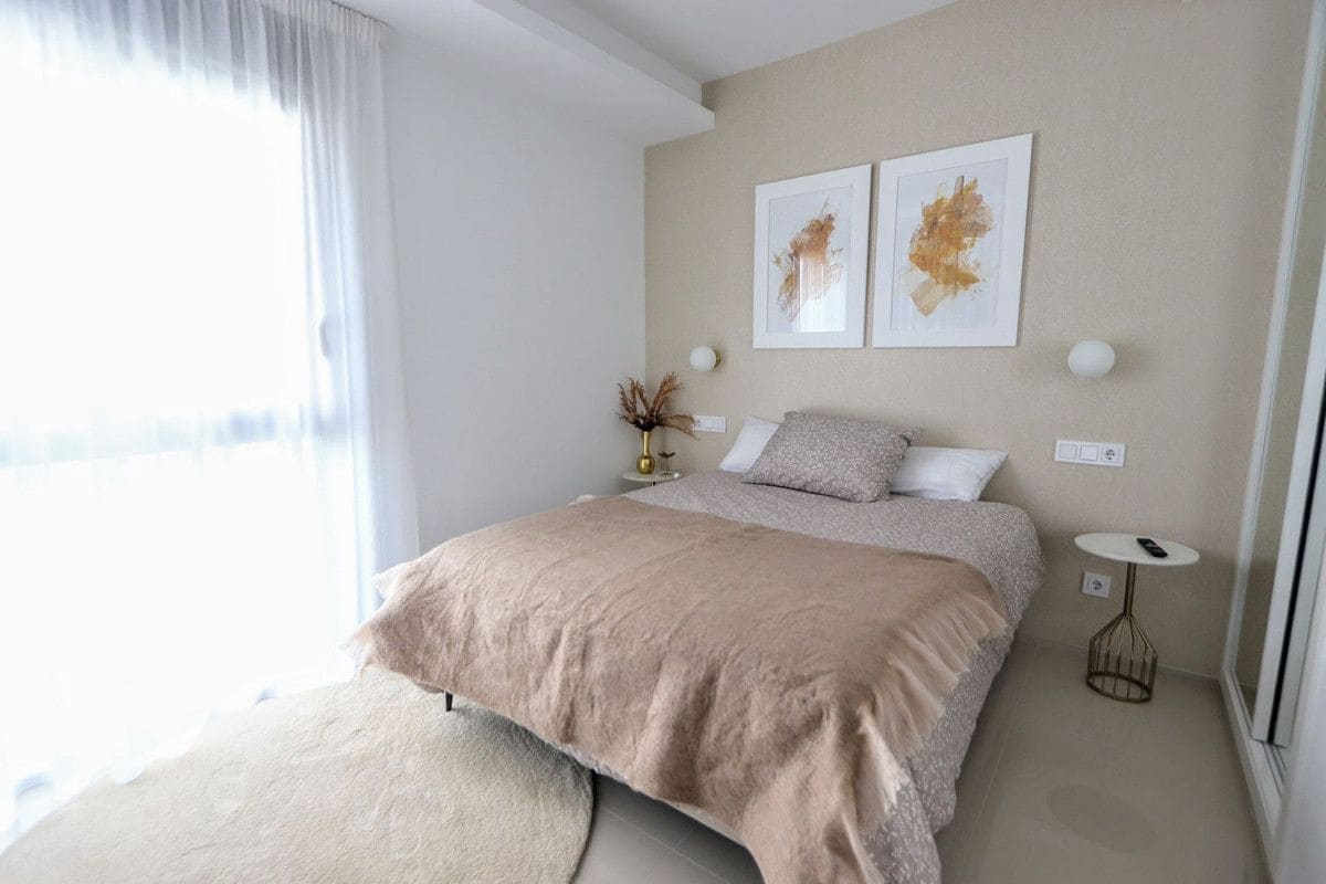 4 quarto Moradia para venda em Los Alcazares com piscina - 650 000 € (Ref: 10017862)
