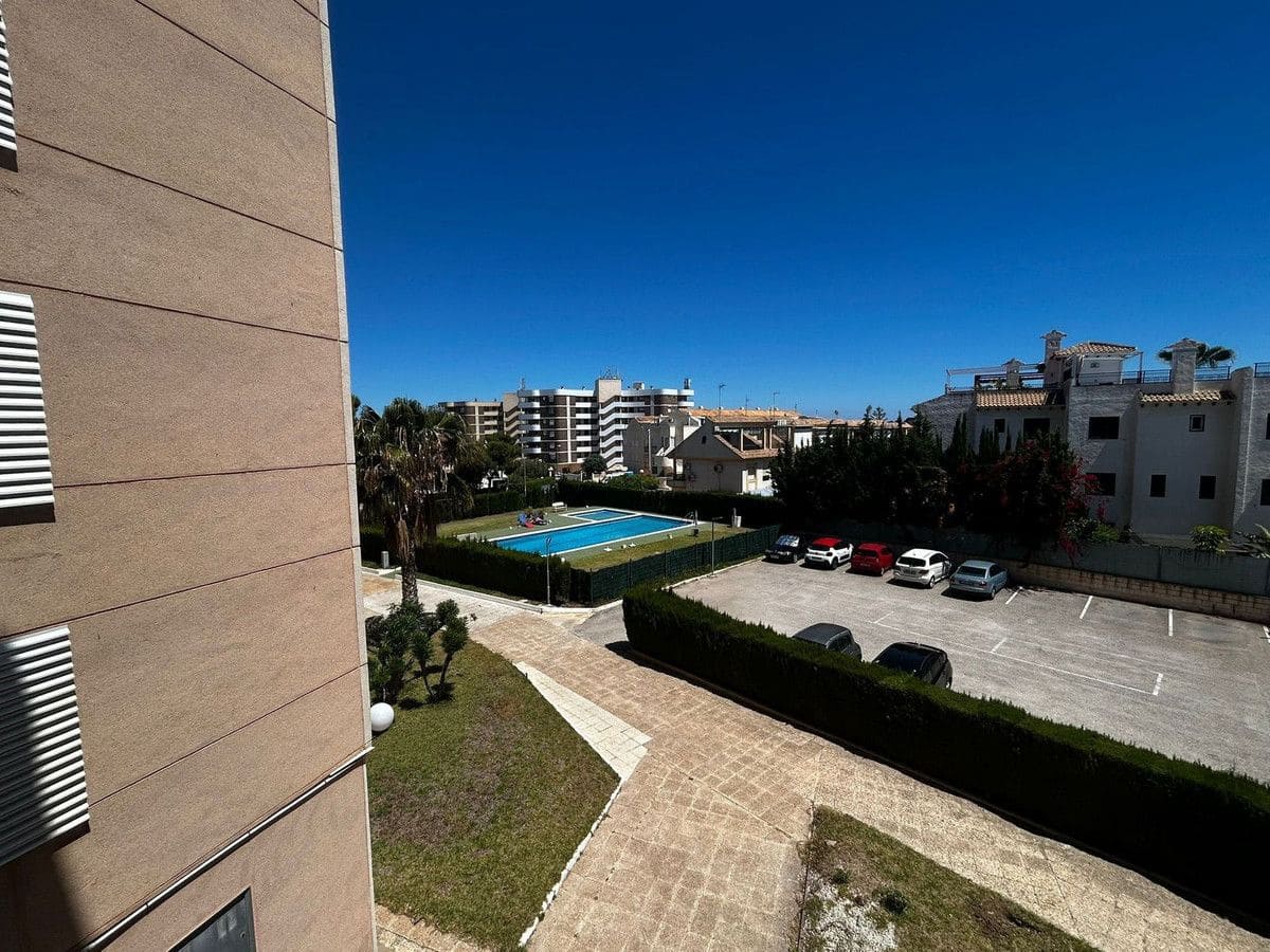 3 soveværelse Lejlighed til salg i La Zenia med swimmingpool - € 269.000 (Ref: 10017866)