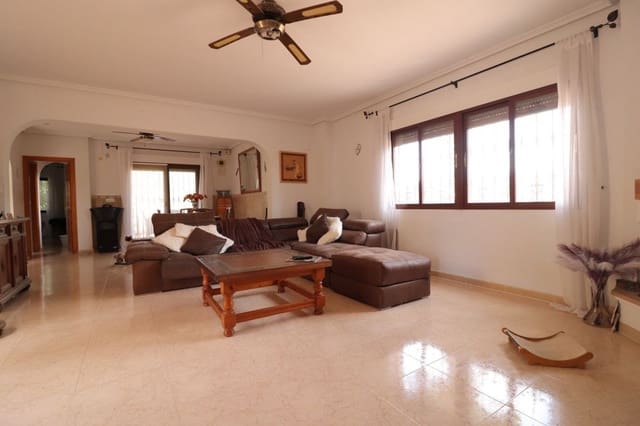 3 slaapkamer Villa te koop in Benijófar - € 365.000 (Ref: 10017869)