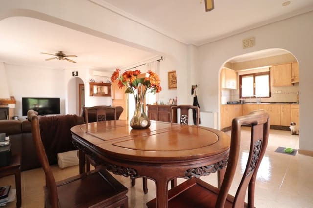3 slaapkamer Villa te koop in Benijófar - € 365.000 (Ref: 10017869)