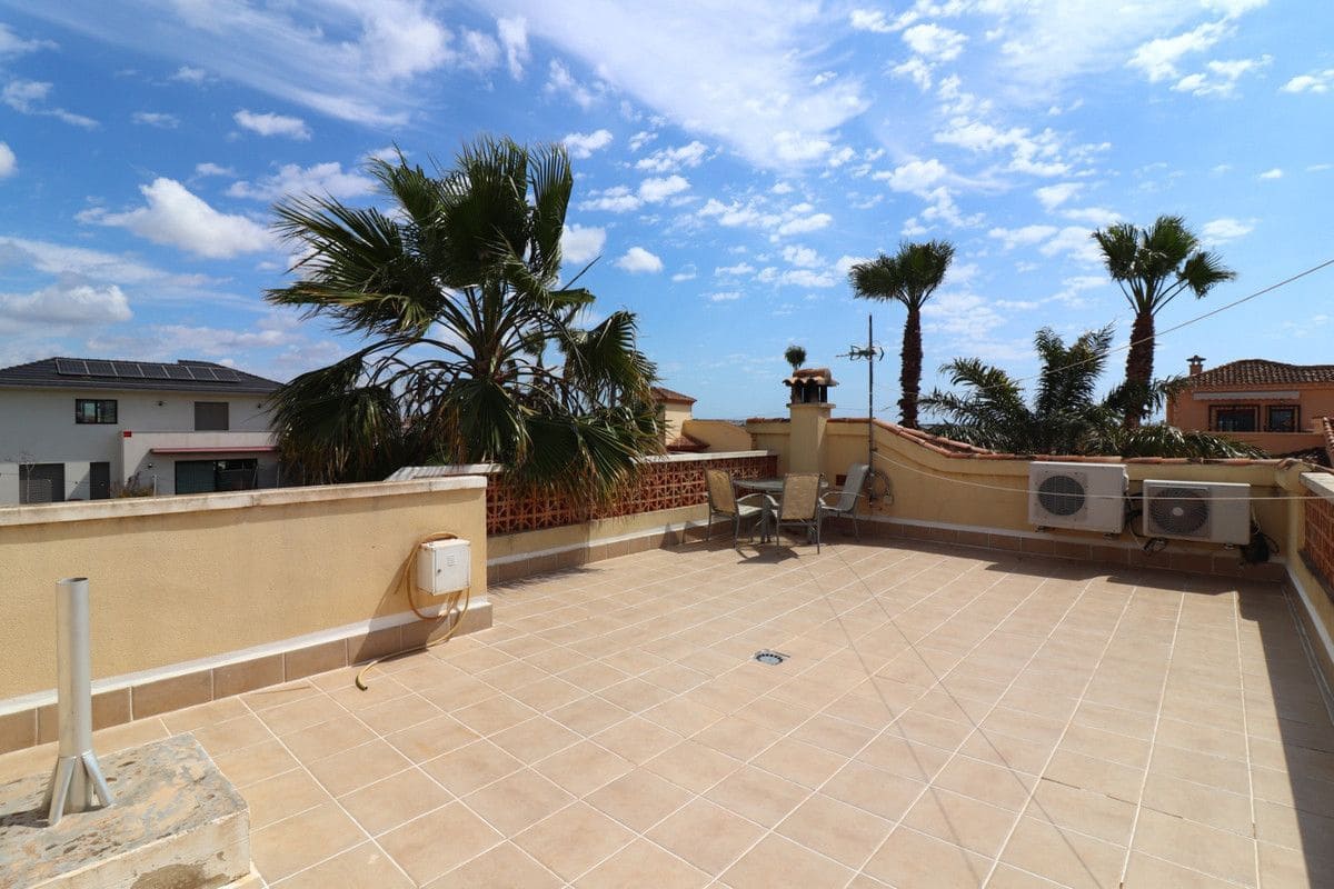 3 slaapkamer Villa te koop in Benijofar - € 365.000 (Ref: 10017869)